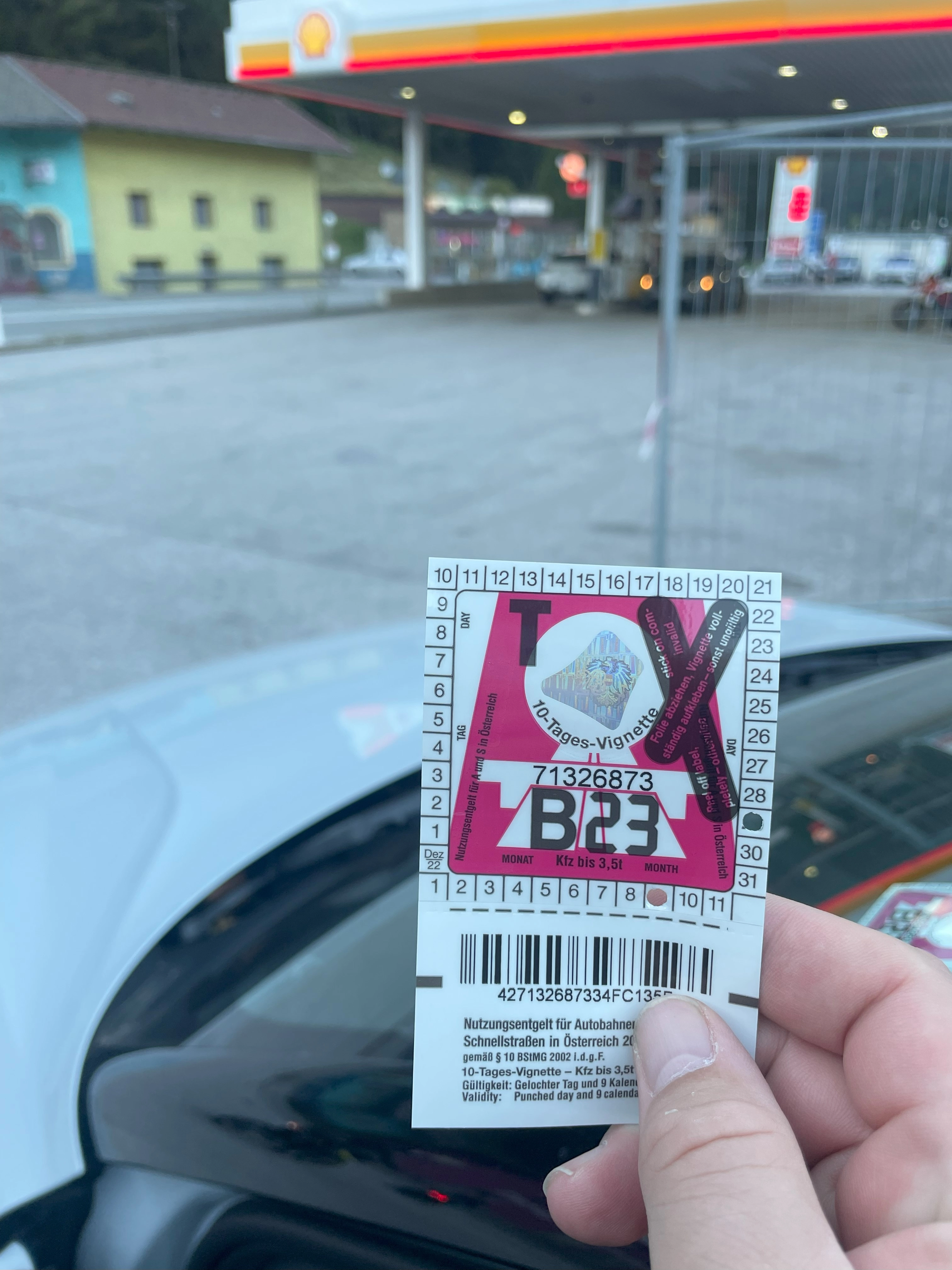 You need a vignette to drive on Austrian express roads